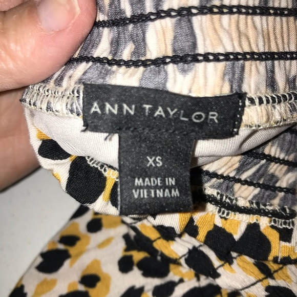 Ann Taylor mock neck smocked leopard print dress XS - Picture 7 of 7